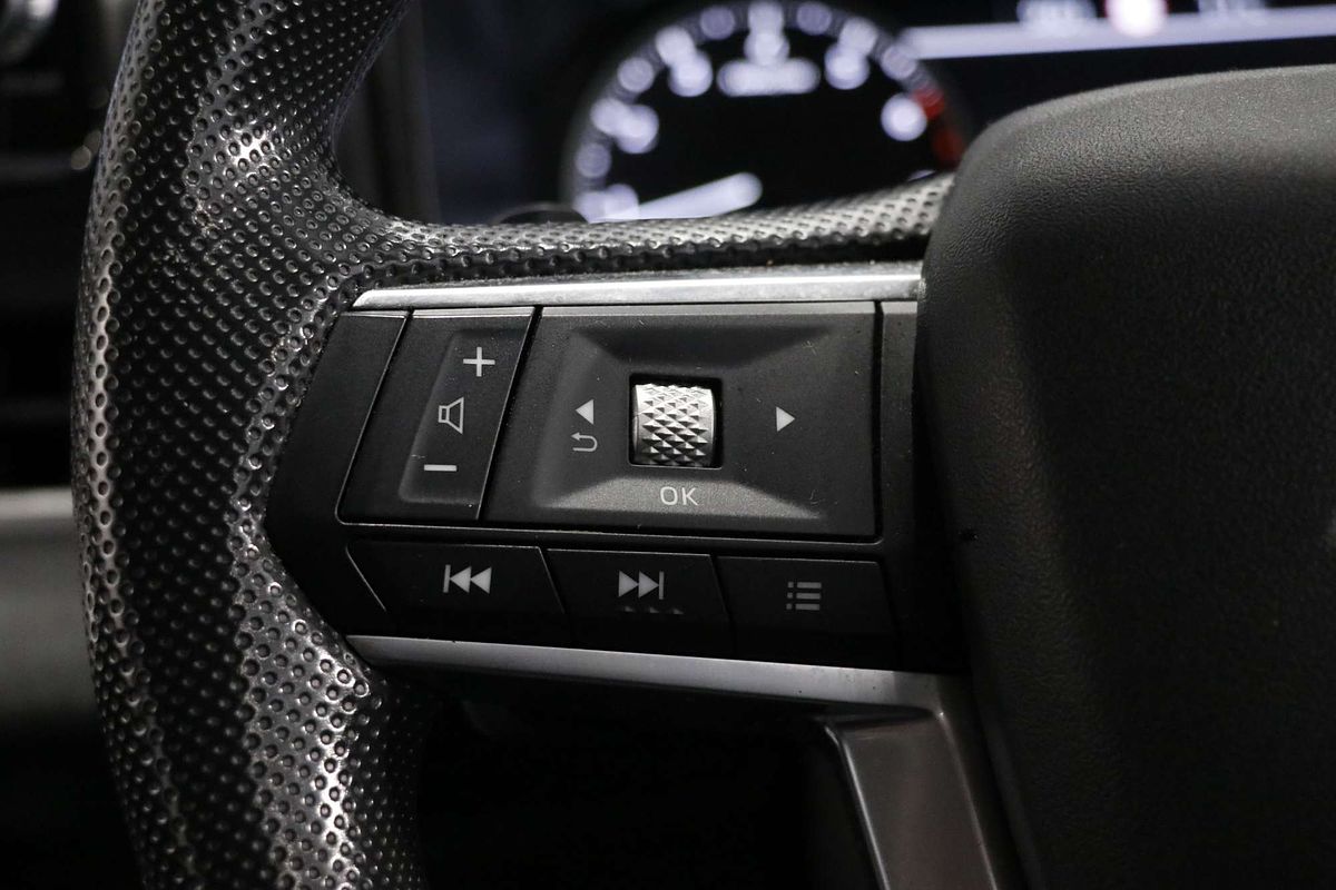 2023 Mitsubishi Outlander ES ZM
