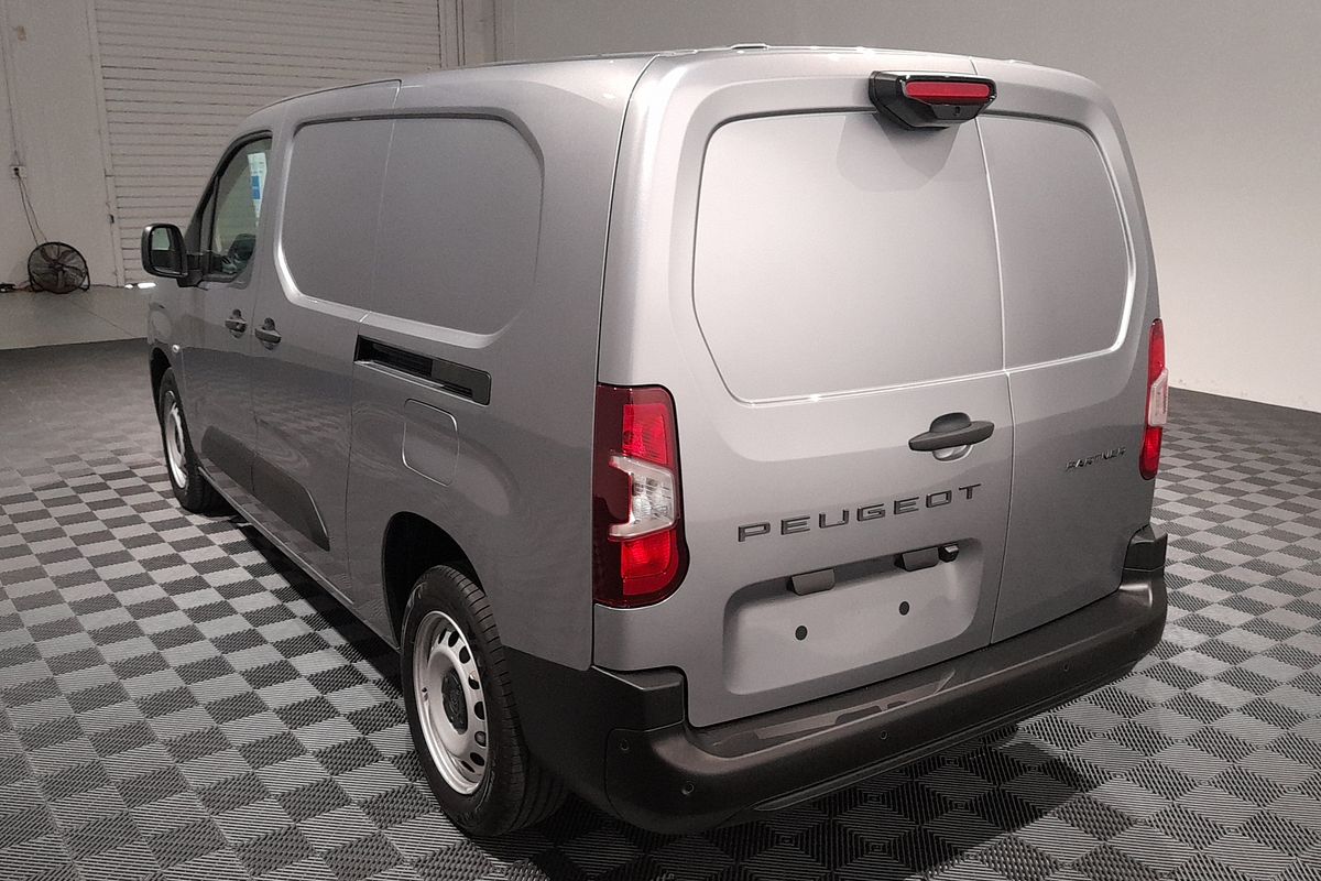2024 Peugeot Partner Pro K9 LWB