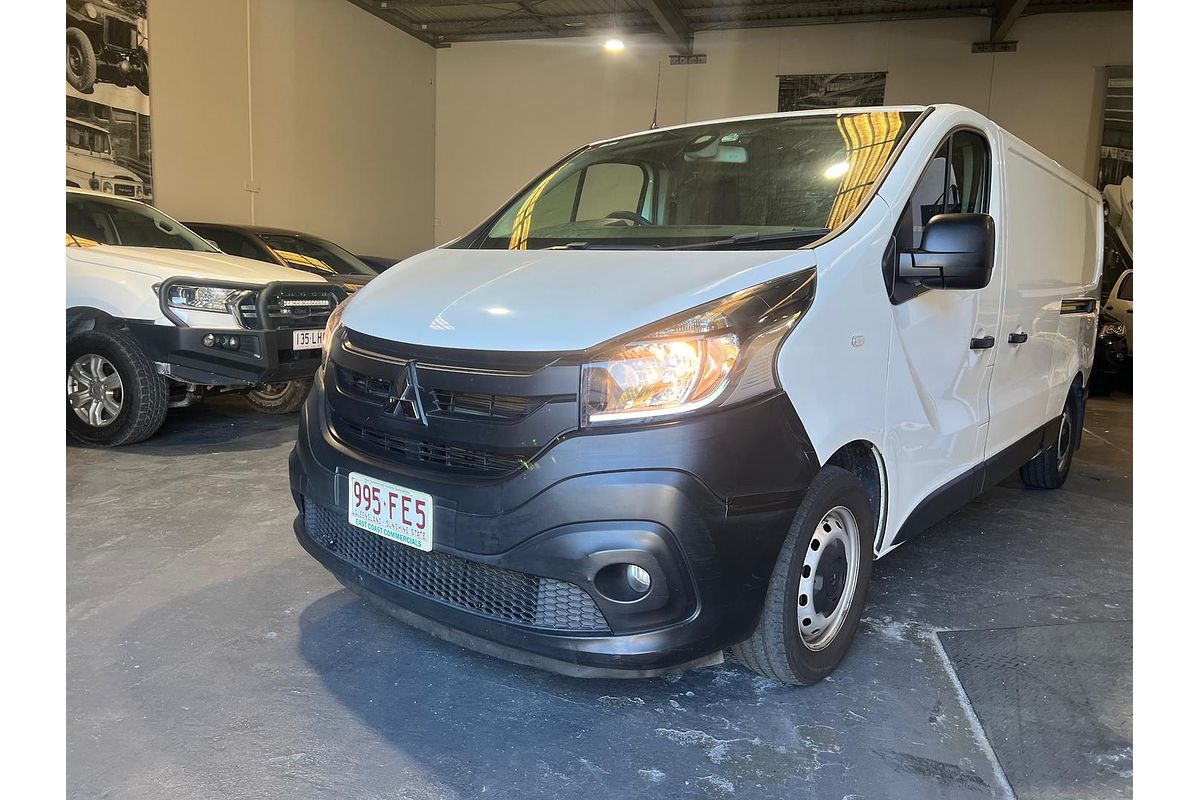 2020 Mitsubishi Express GLX SN LWB