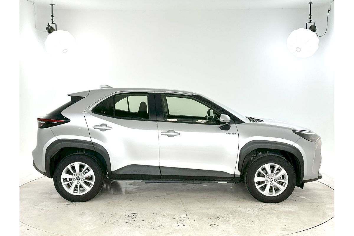 2023 Toyota Yaris Cross GX