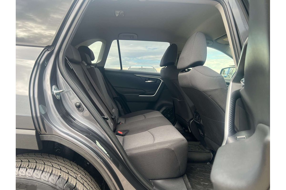 2019 Toyota RAV4 GXL MXAA52R