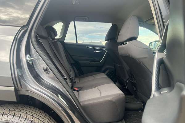 2019 Toyota RAV4 GXL MXAA52R