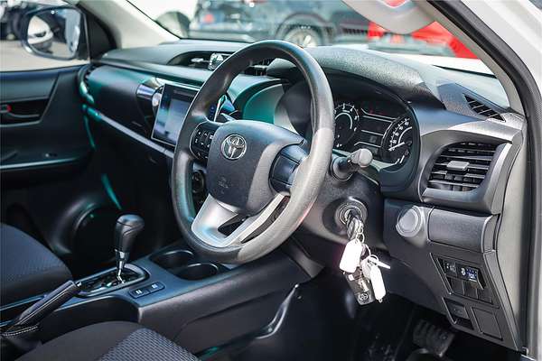 2017 Toyota Hilux Workmate GUN125R 4X4