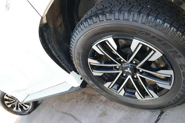 2023 Mitsubishi Pajero Sport GLS QF