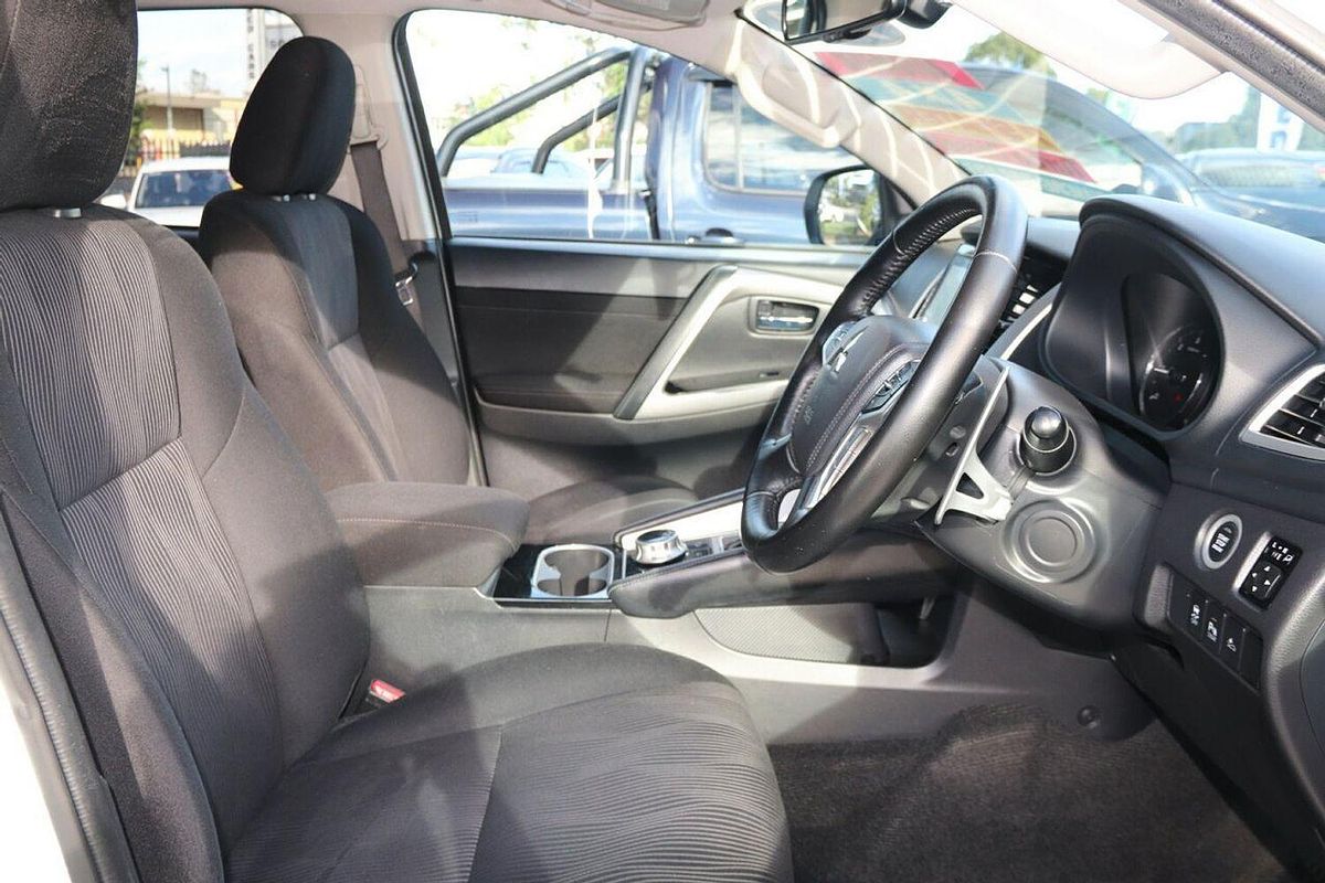 2023 Mitsubishi Pajero Sport GLS QF