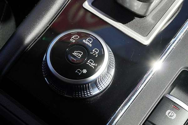 2022 Mitsubishi Outlander ES ZM