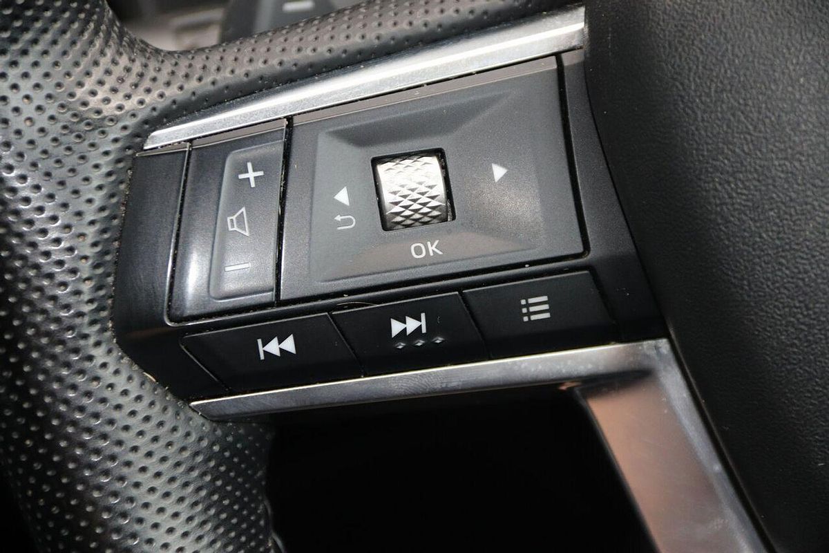 2021 Mitsubishi Outlander LS ZM