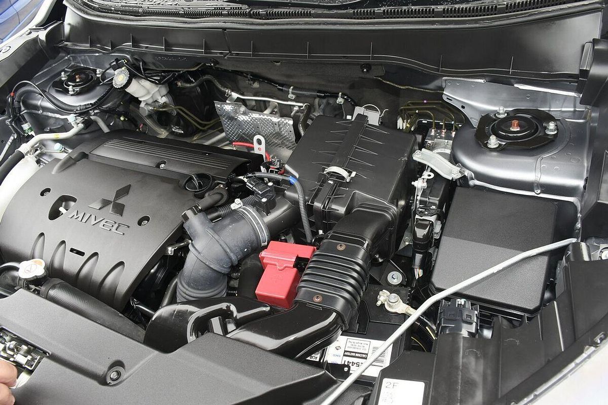 2022 Mitsubishi ASX ES XD