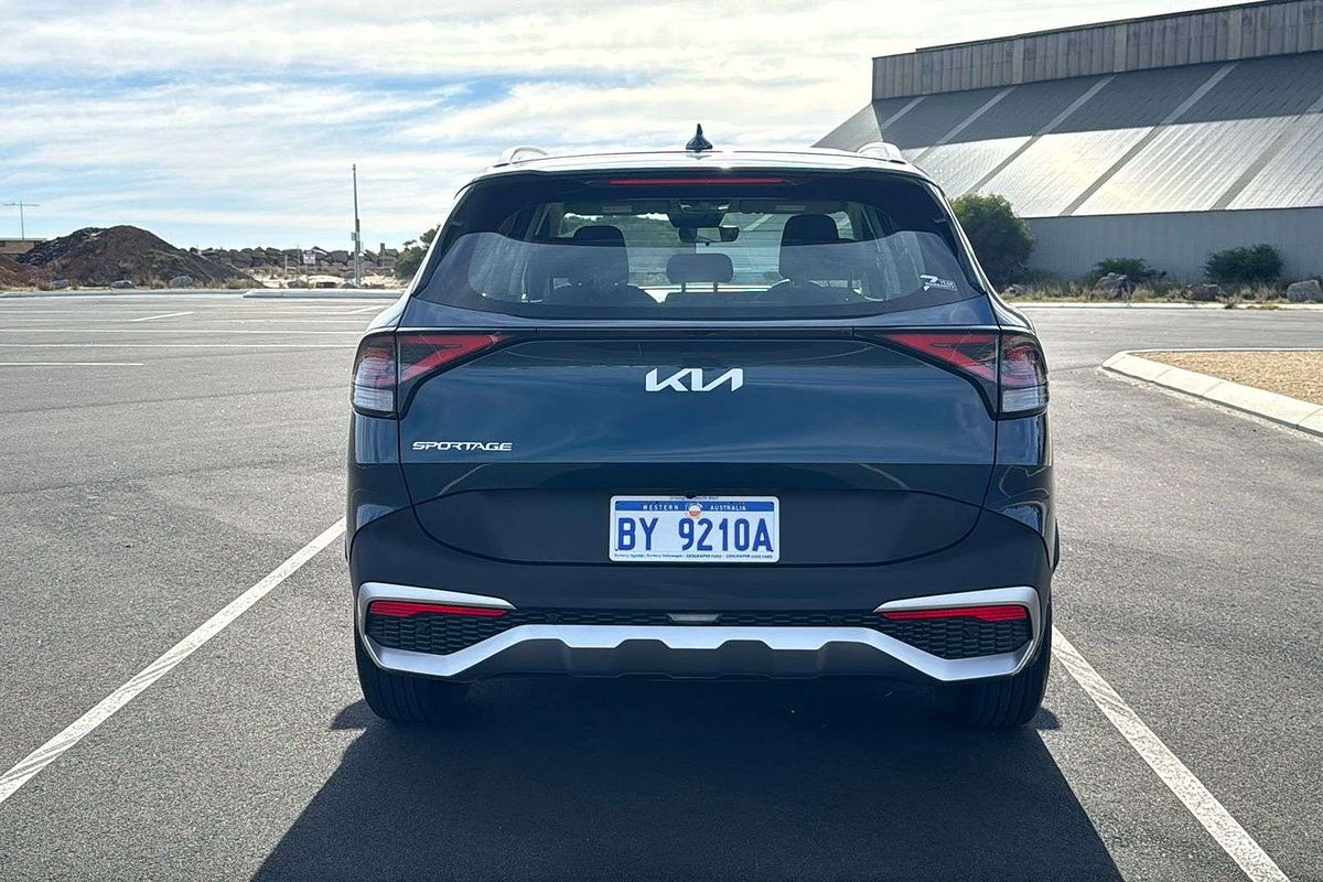 2023 Kia Sportage S NQ5