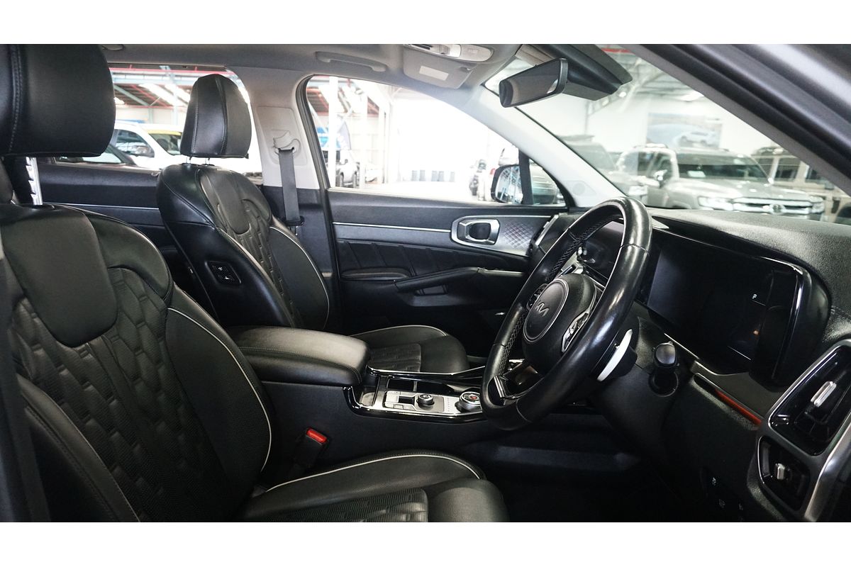 2023 Kia Sorento GT-Line MQ4