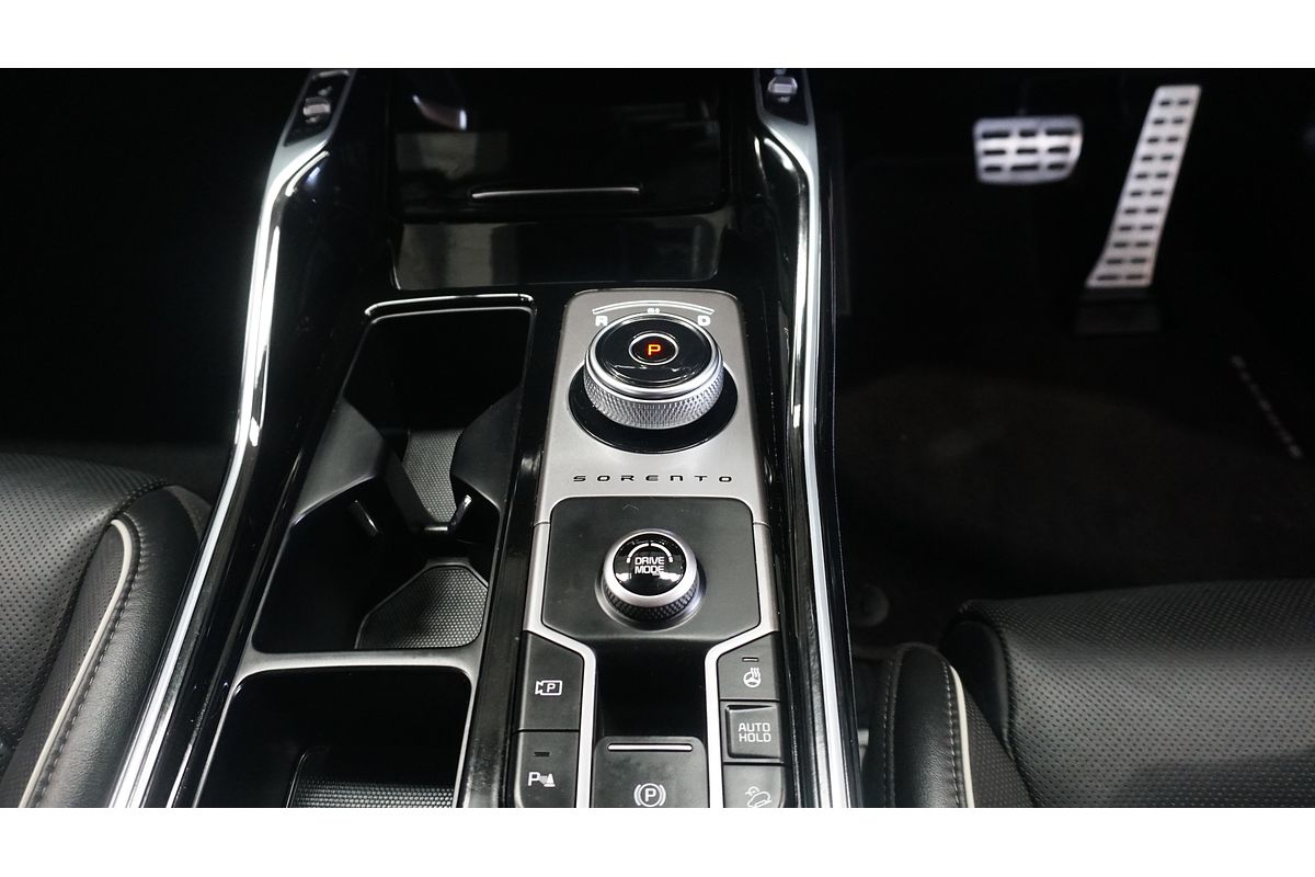 2023 Kia Sorento GT-Line MQ4