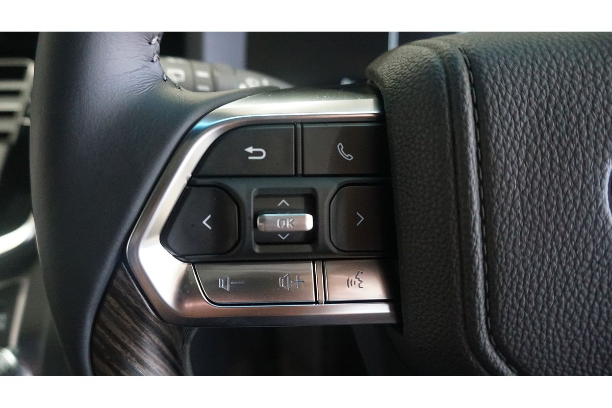2025 Toyota Landcruiser VX FJA300R