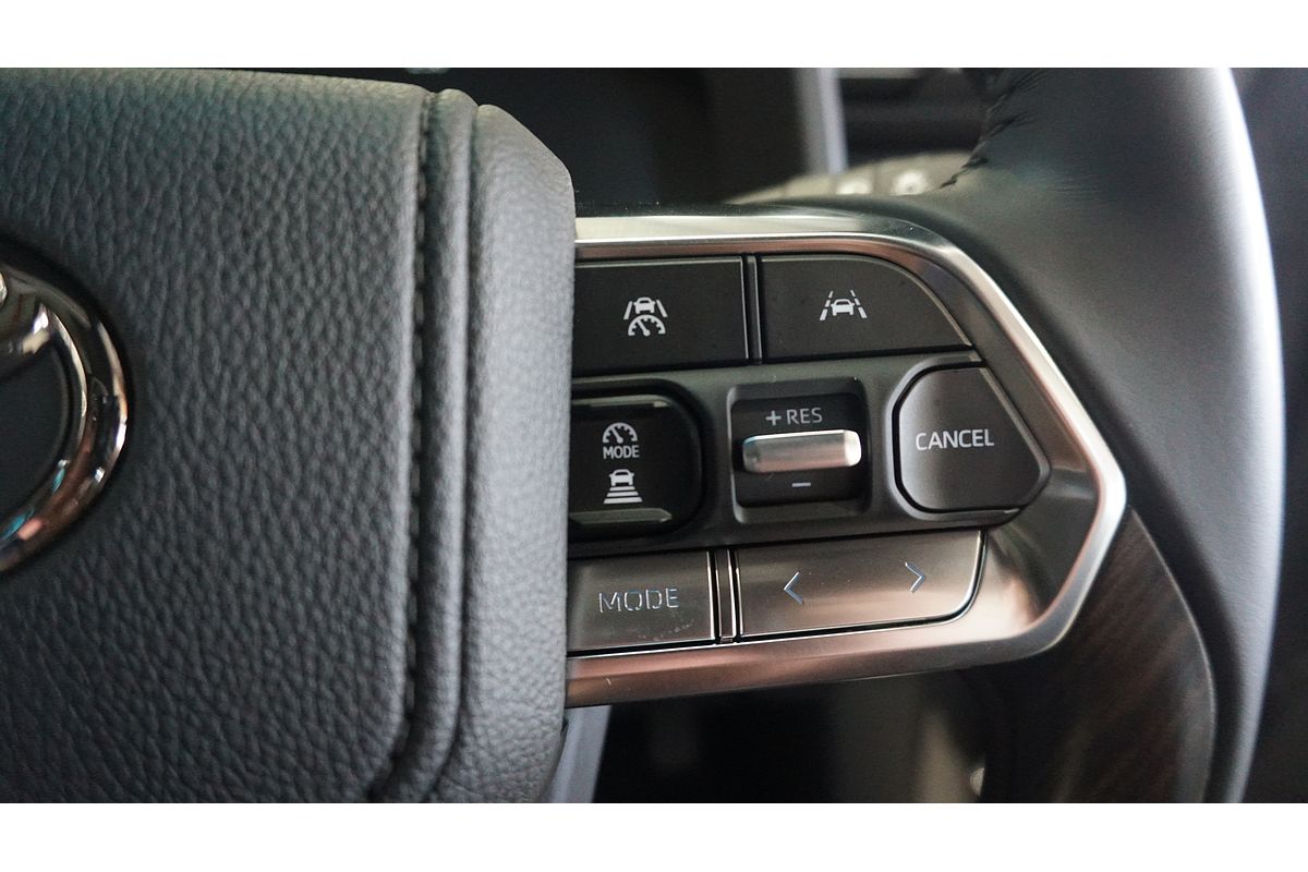 2025 Toyota Landcruiser VX FJA300R