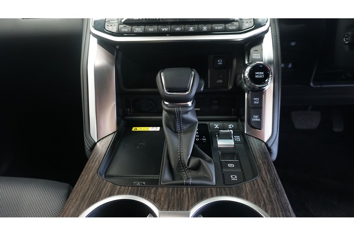 2025 Toyota Landcruiser VX FJA300R