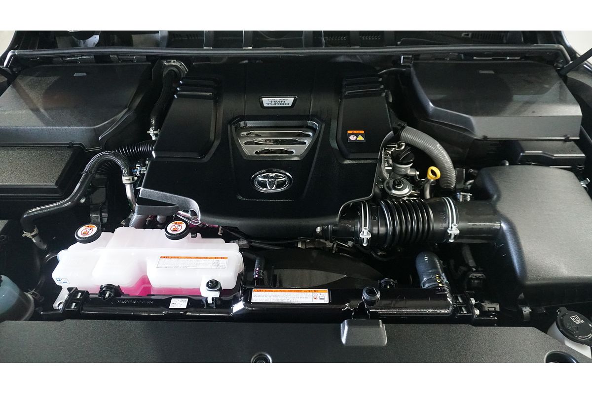 2025 Toyota Landcruiser VX FJA300R