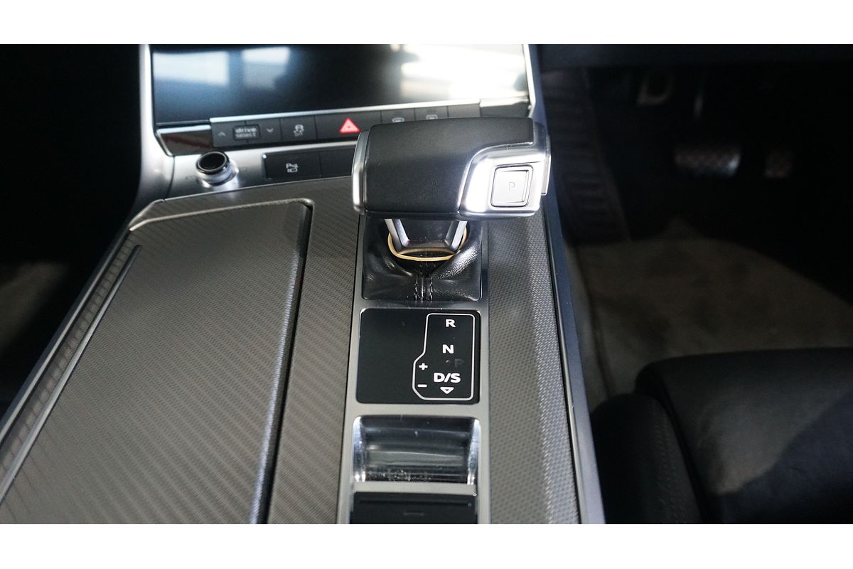 2020 Audi A6 45 TFSI S line C8
