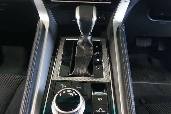 2020 Mitsubishi Pajero Sport GLX QF