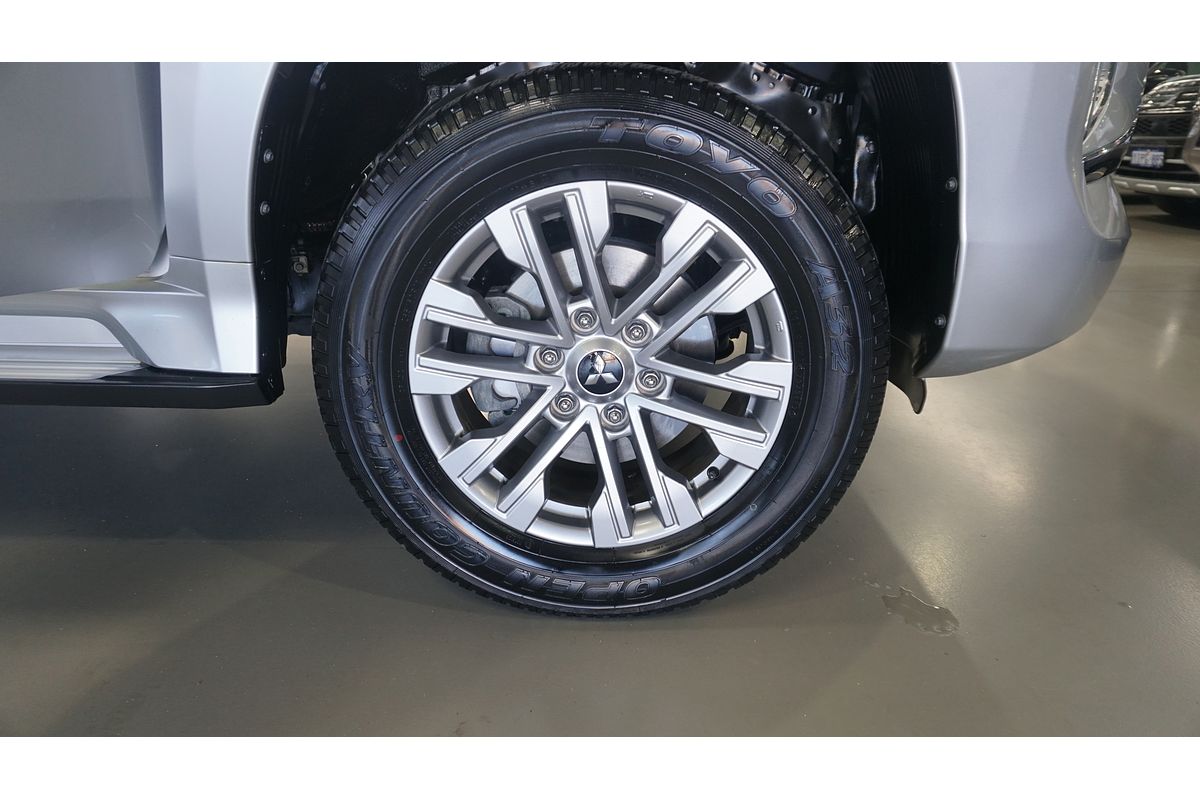 2020 Mitsubishi Pajero Sport GLX QF