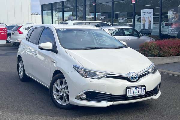 2017 Toyota Corolla Hybrid ZWE186R