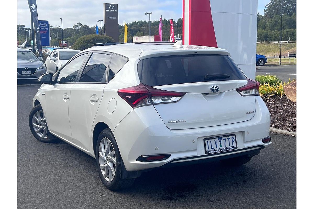 2017 Toyota Corolla Hybrid ZWE186R
