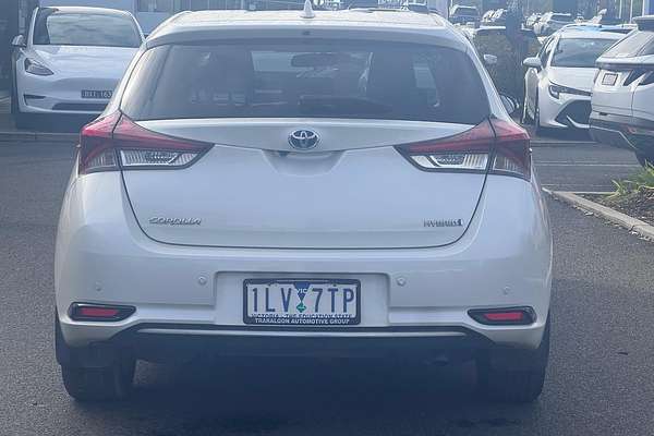 2017 Toyota Corolla Hybrid ZWE186R
