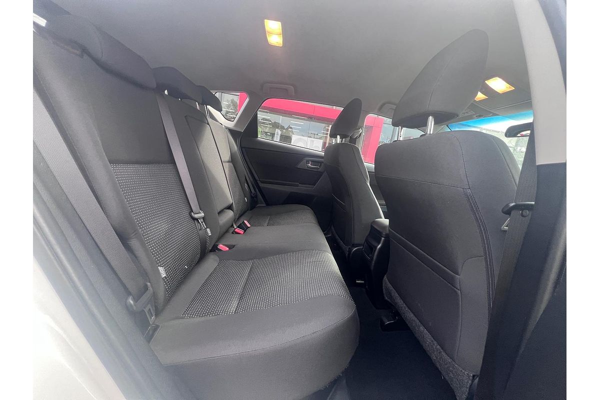 2017 Toyota Corolla Hybrid ZWE186R