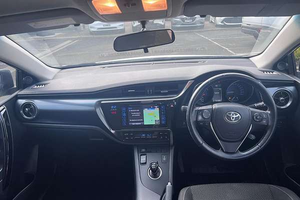 2017 Toyota Corolla Hybrid ZWE186R