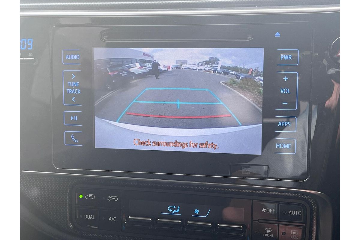 2017 Toyota Corolla Hybrid ZWE186R