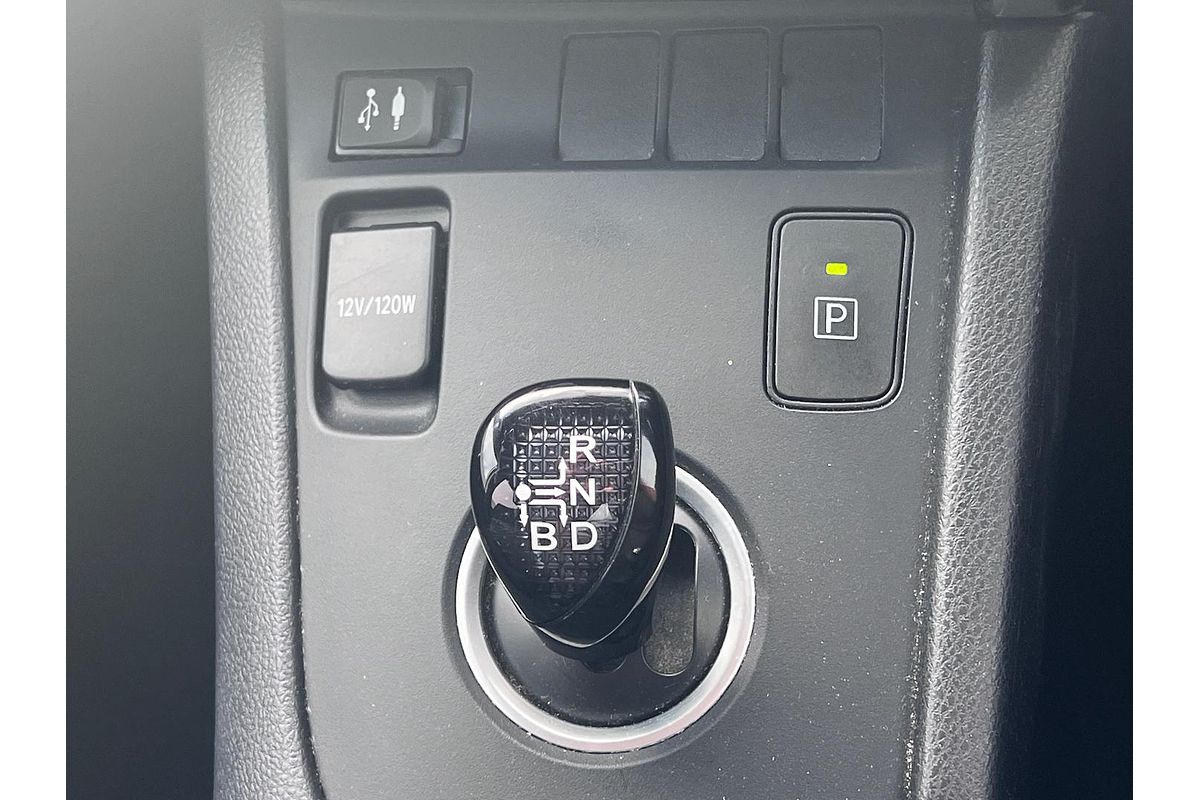 2017 Toyota Corolla Hybrid ZWE186R