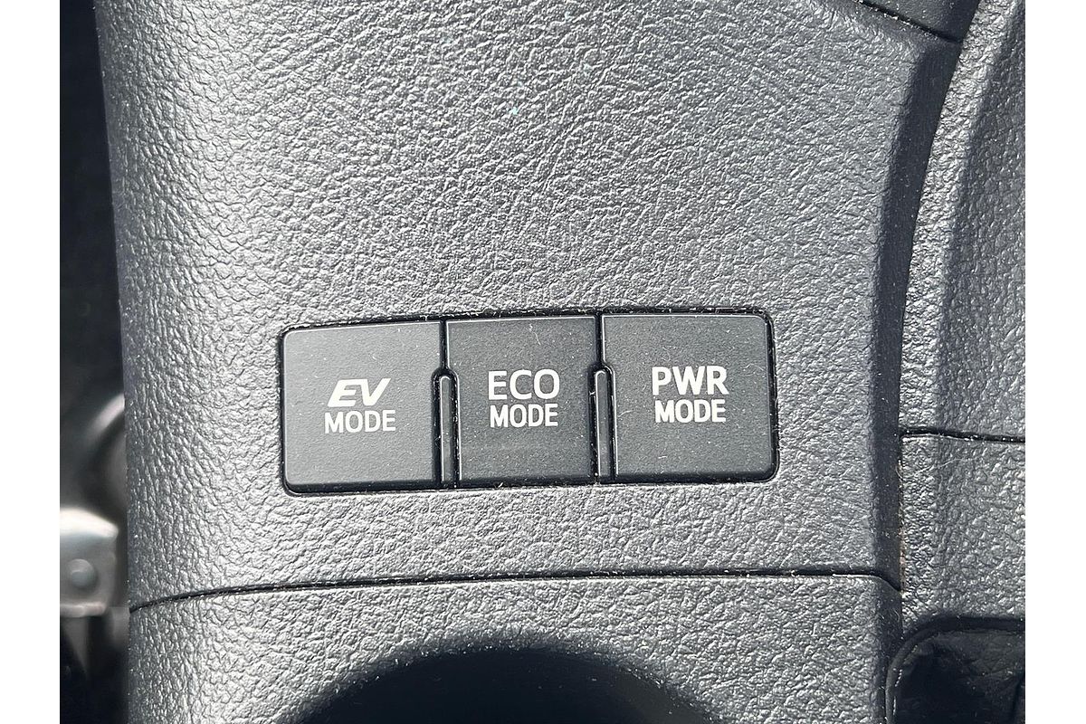 2017 Toyota Corolla Hybrid ZWE186R