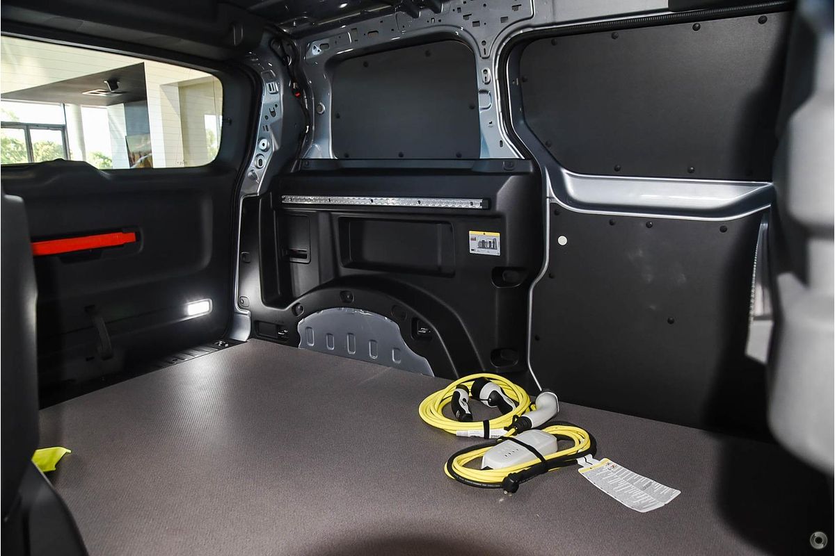 2025 Volkswagen ID. Buzz Cargo BEV550 EBN SWB