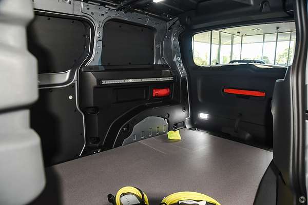 2025 Volkswagen ID. Buzz Cargo BEV550 EBN SWB