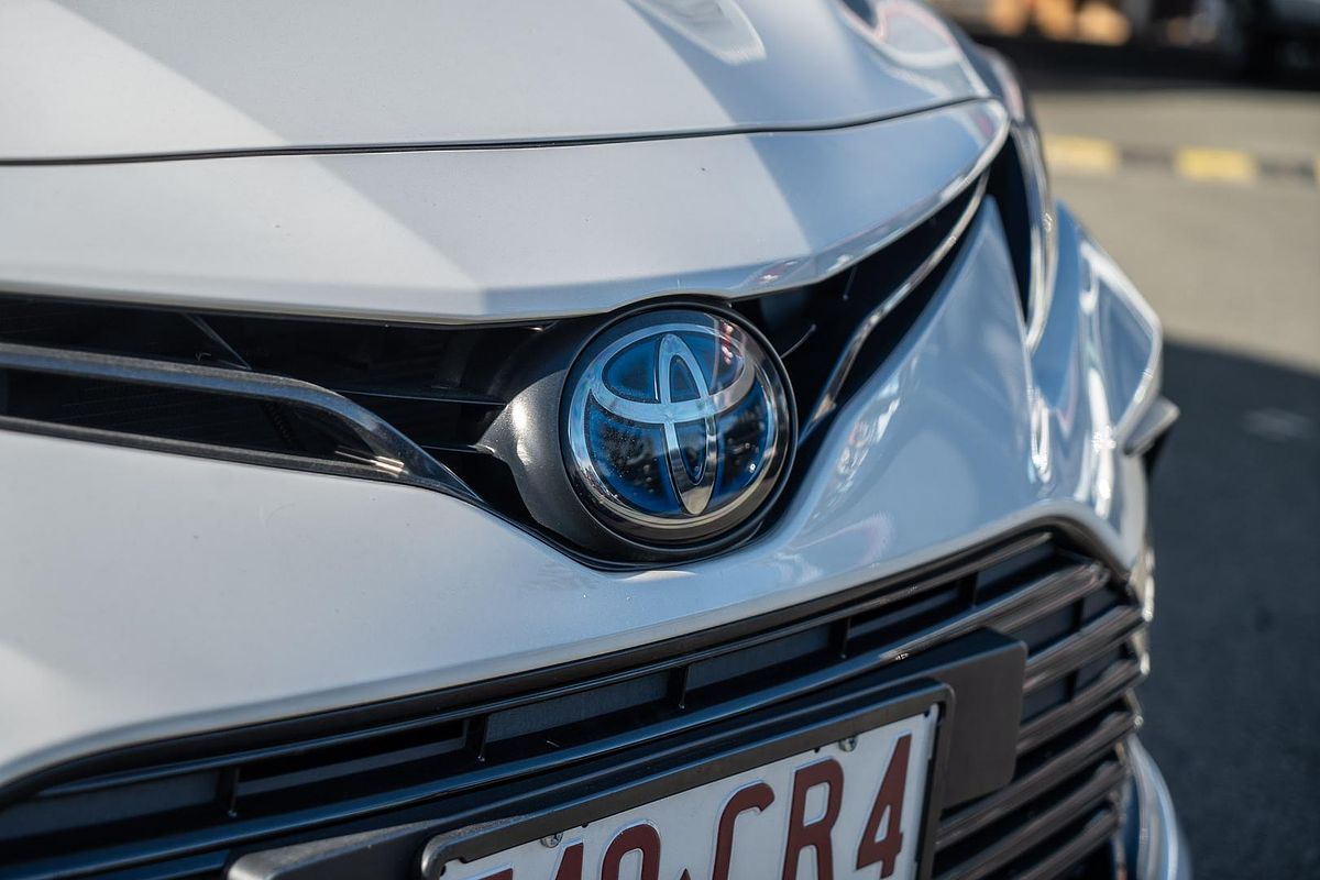 2021 Toyota Camry Ascent AXVH70R