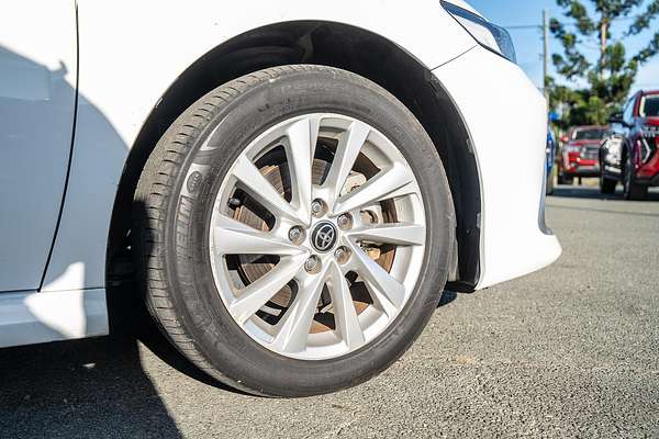 2021 Toyota Camry Ascent AXVH70R