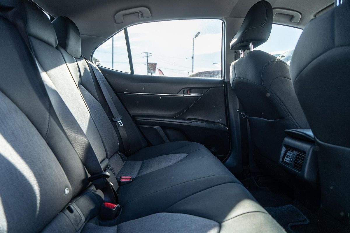 2021 Toyota Camry Ascent AXVH70R