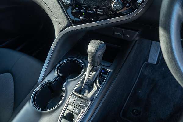 2021 Toyota Camry Ascent AXVH70R