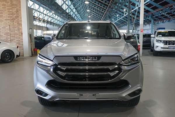 2022 Isuzu MU-X LS-T