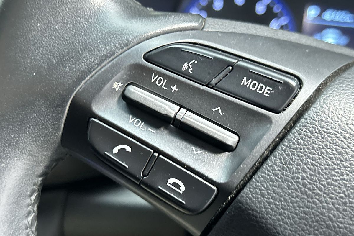 2017 Hyundai Kona Active OS