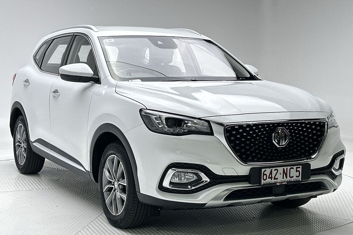 2022 MG HS Vibe SAS23