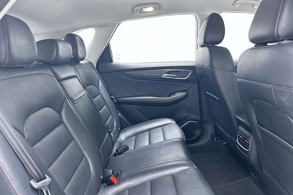 2022 MG HS Vibe SAS23