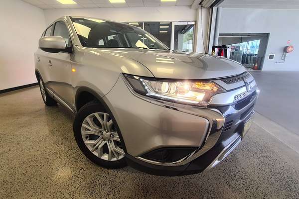 2021 Mitsubishi Outlander ES ZL