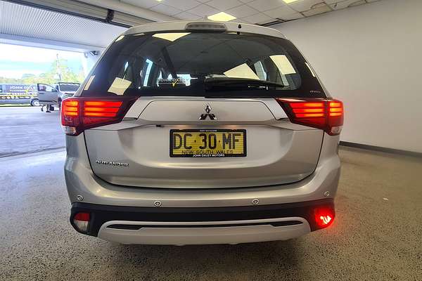 2021 Mitsubishi Outlander ES ZL