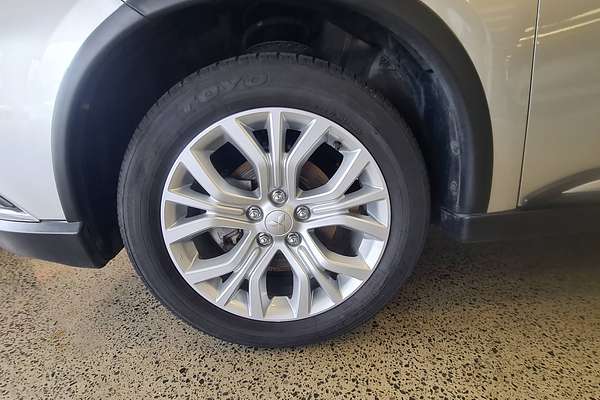 2021 Mitsubishi Outlander ES ZL