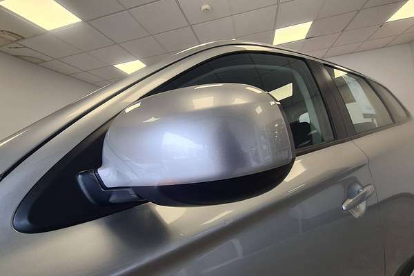 2021 Mitsubishi Outlander ES ZL