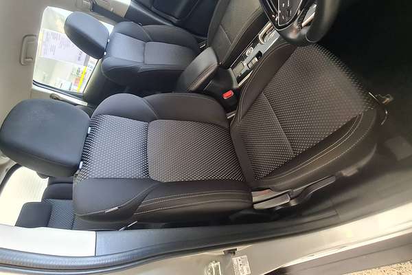 2021 Mitsubishi Outlander ES ZL
