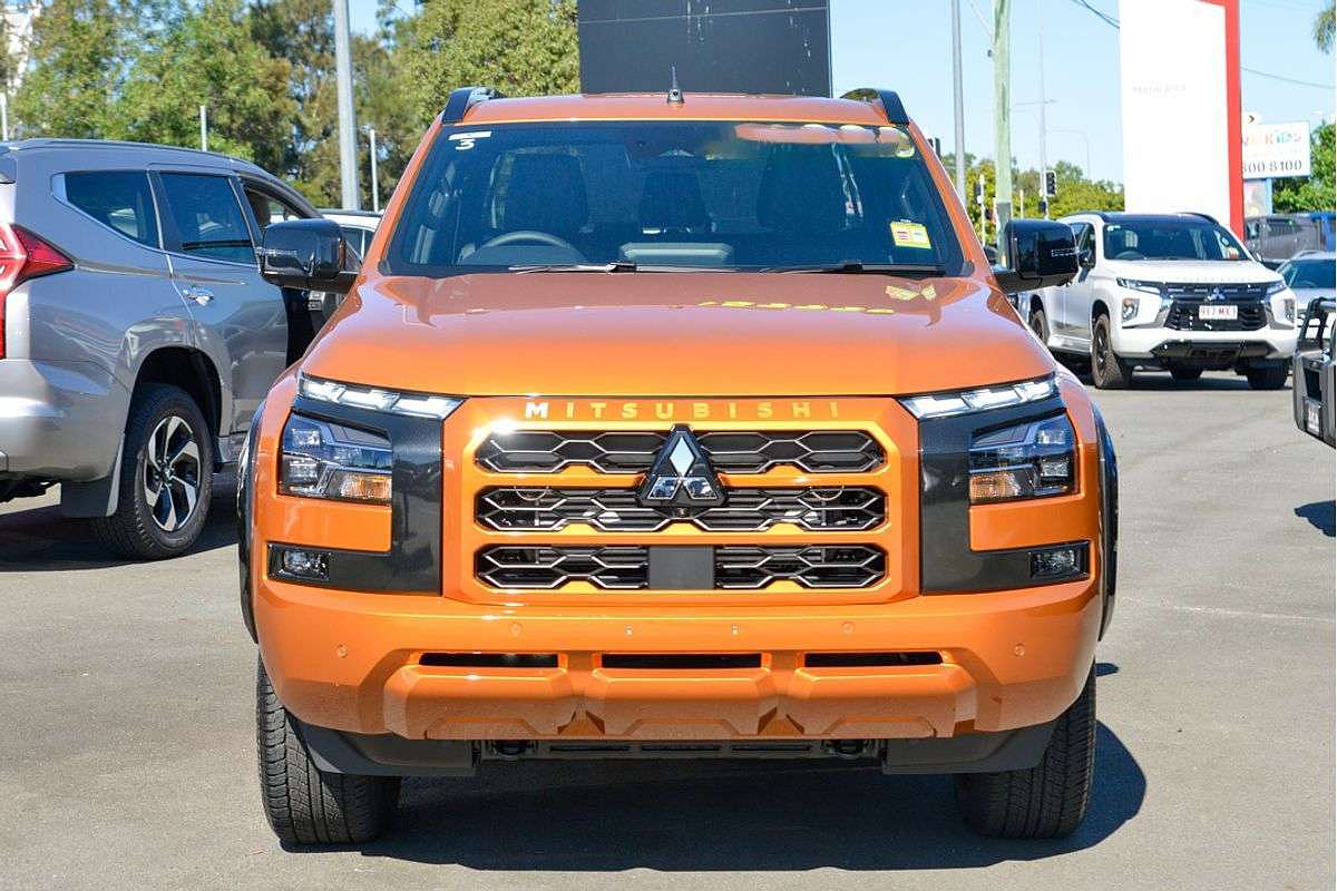2025 Mitsubishi Triton GSR MV 4X4