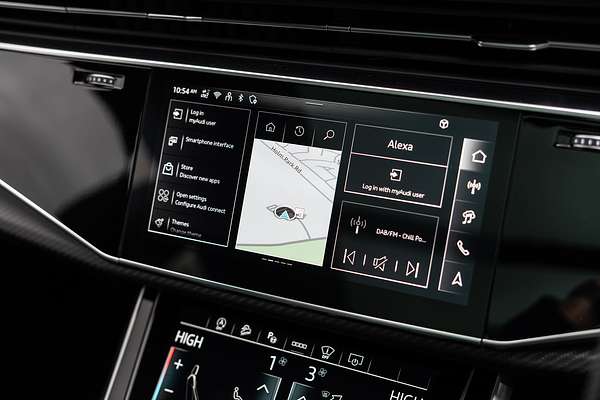 2025 Audi SQ8 TFSI F1