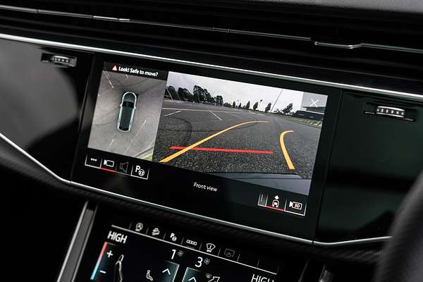 2025 Audi SQ8 TFSI F1