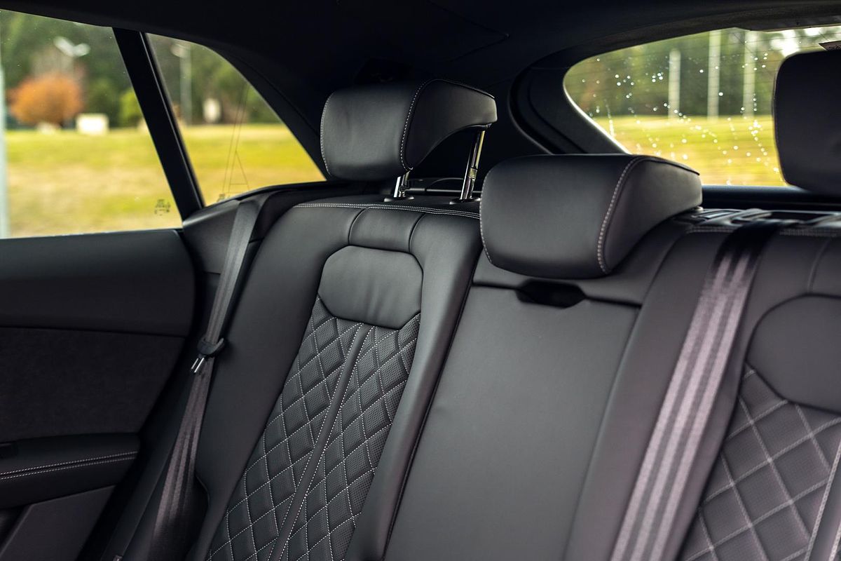 2025 Audi SQ8 TFSI F1