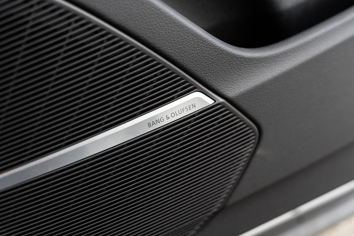 2025 Audi SQ8 TFSI F1
